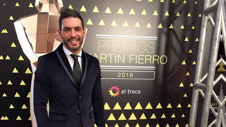 Contratar a Ronen Suarc