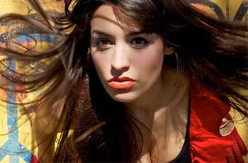 Contratar a Ana Paula Rodriguez