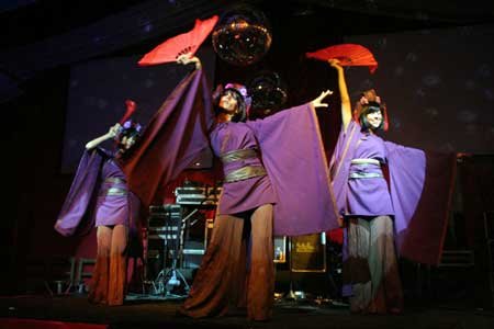 Contratar a Circoticos