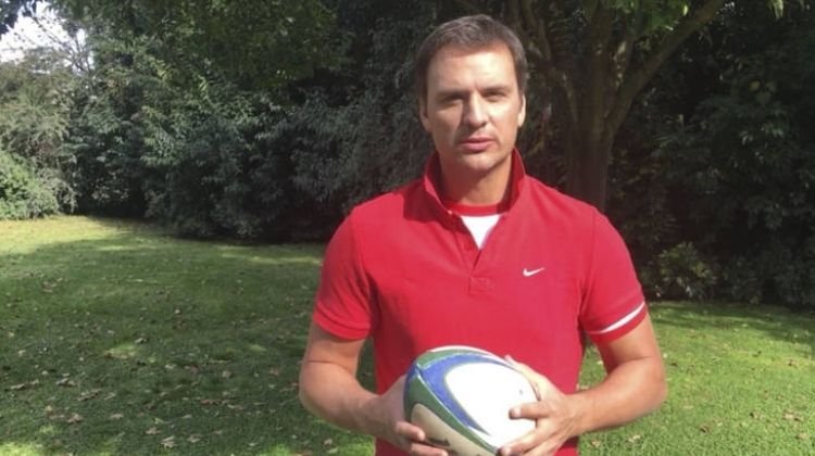 contratar a ezequiel campa