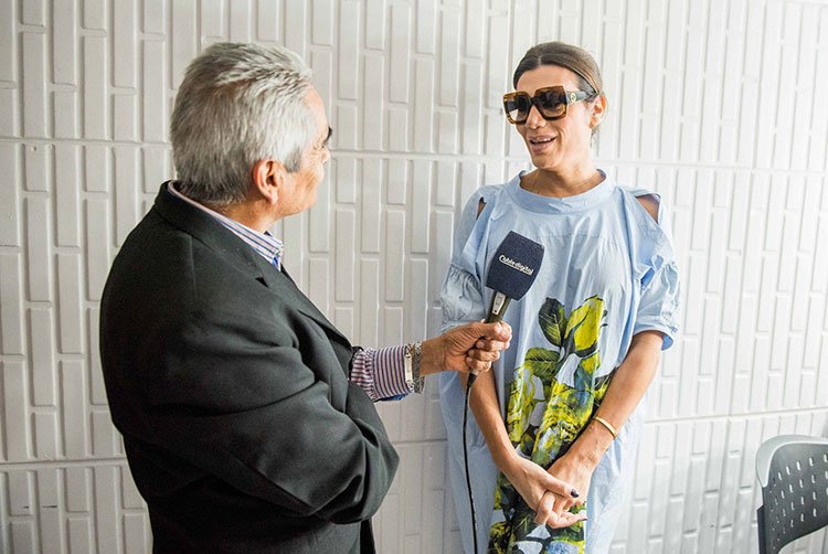 Contratar a Flor de la V y Gladys Florimonte