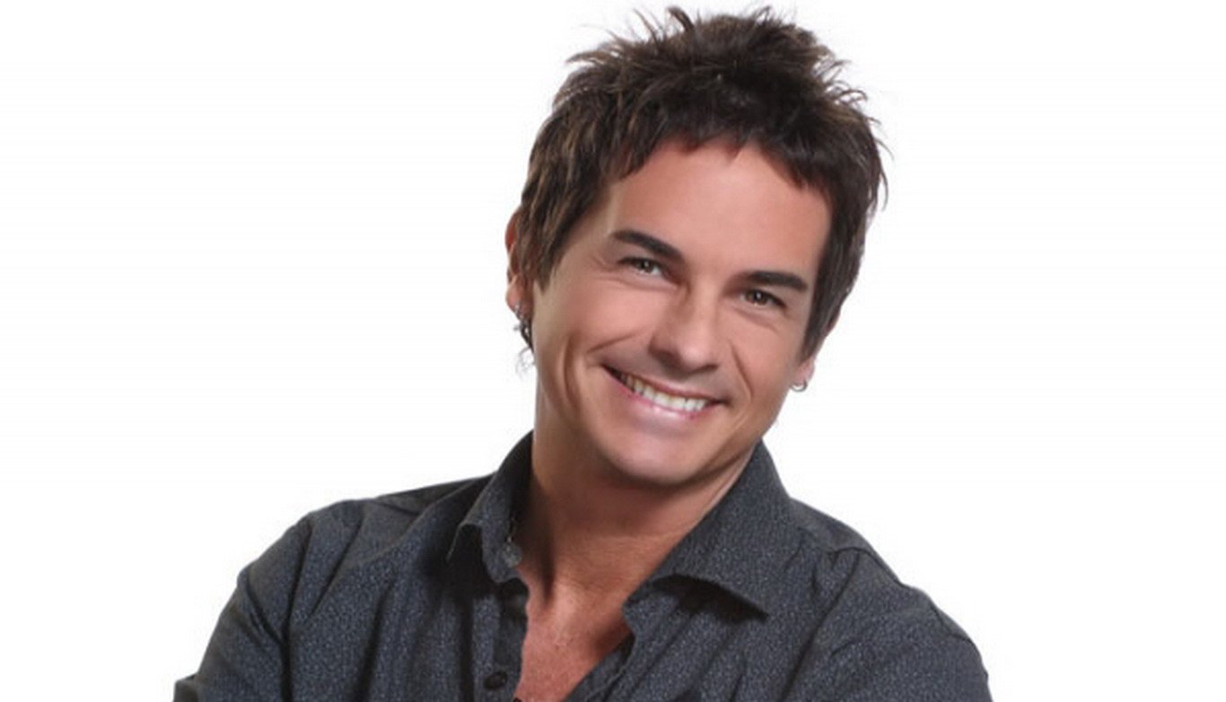 contratar a hernan caire