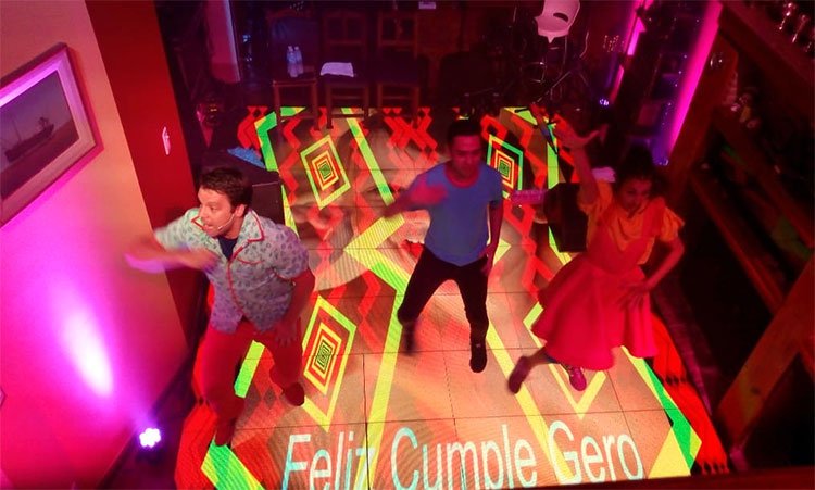 Contratar a Juanchi y la Súper Banda