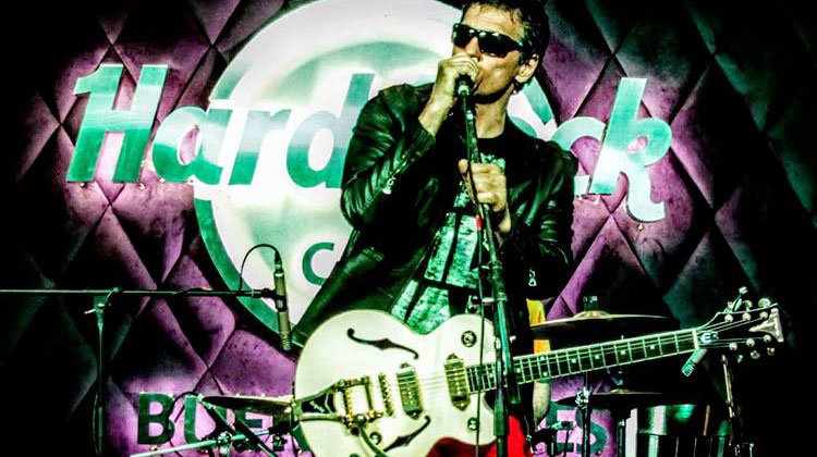 Contrataciones Mestizo, tributo U2