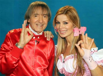 Contratar a Panam y Carlitos Bala