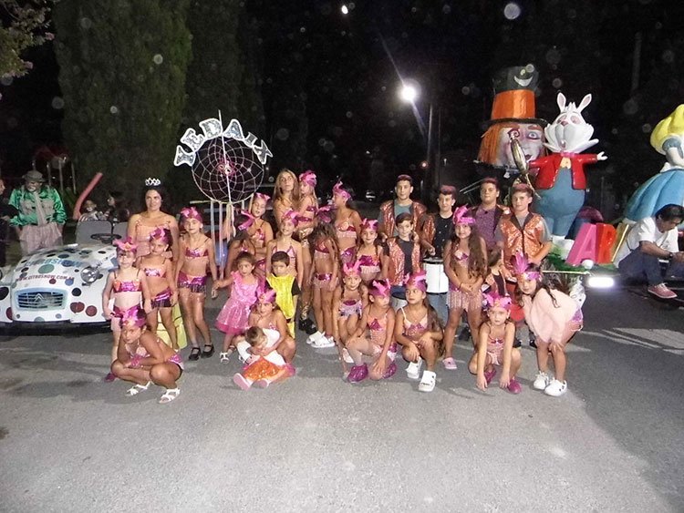 Contratar artistas para carnavales