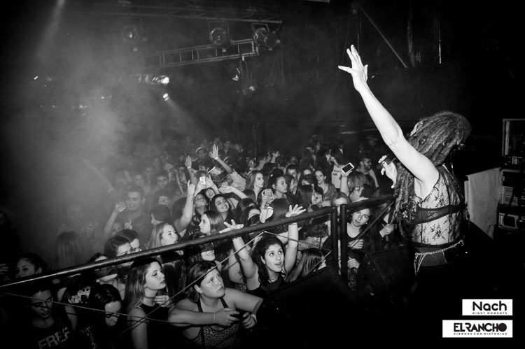Show de Miss Bolivia en Disco El Rancho, Córdoba