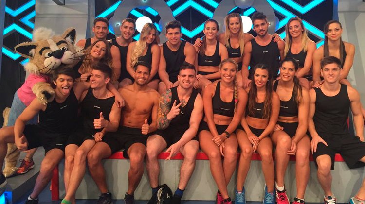 contratar participantes de combate