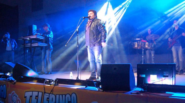Amar Azul en el Telebingo Chubutense