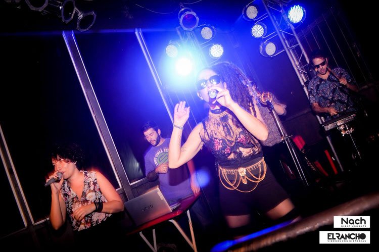 Show de Miss Bolivia en Disco El Rancho, Córdoba