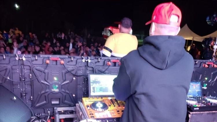 DJ Tao en Fire Moon, El Pinar Disco