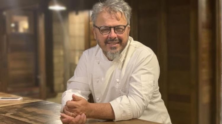 contratar a donato de santis