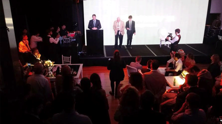 Horacio Cabak en lanzamiento de Century 21 en Argentina