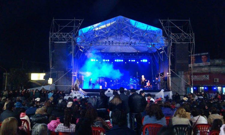 Jairo en las fiestas patronales de Aguilares