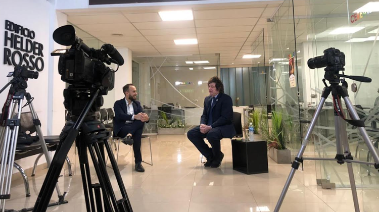 Javier Milei en Cena a la Charla