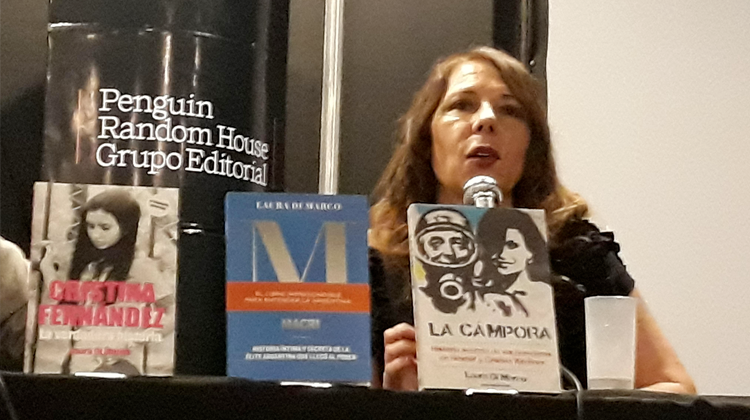 Laura Di Marco en 3era Feria de las Pasiones del Libro