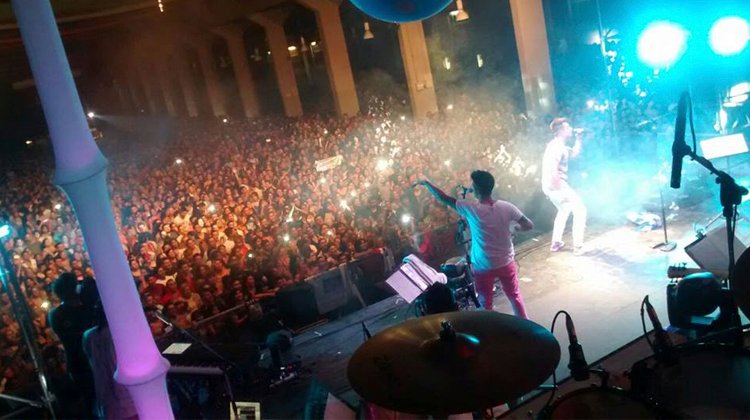 contratar a lisandro marquez