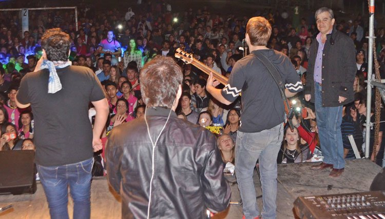 Los Totora en Estudiantina de Castelli, Chaco