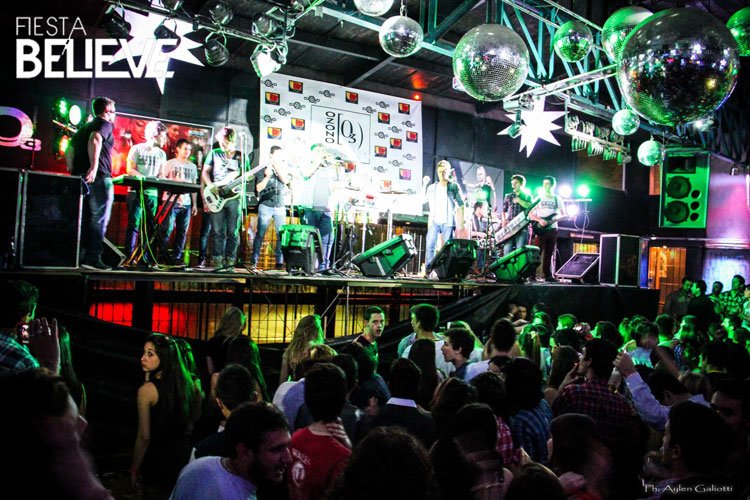 Los Totora en Ozono Megadisco de Chivilcoy
