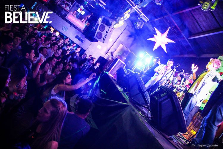 Los Totora en Ozono Megadisco de Chivilcoy