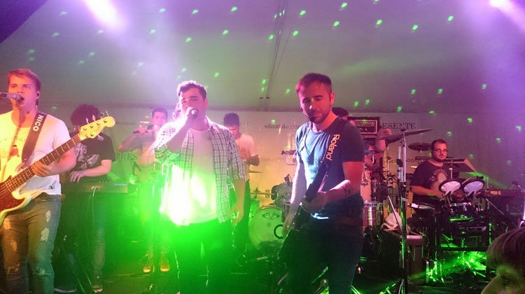 Los Totora en Arcángel Maggio, Barracas