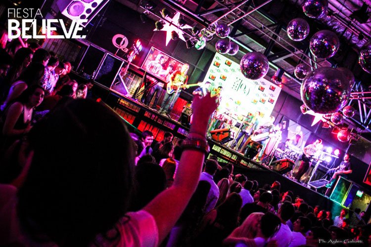 Los Totora en Ozono Megadisco de Chivilcoy