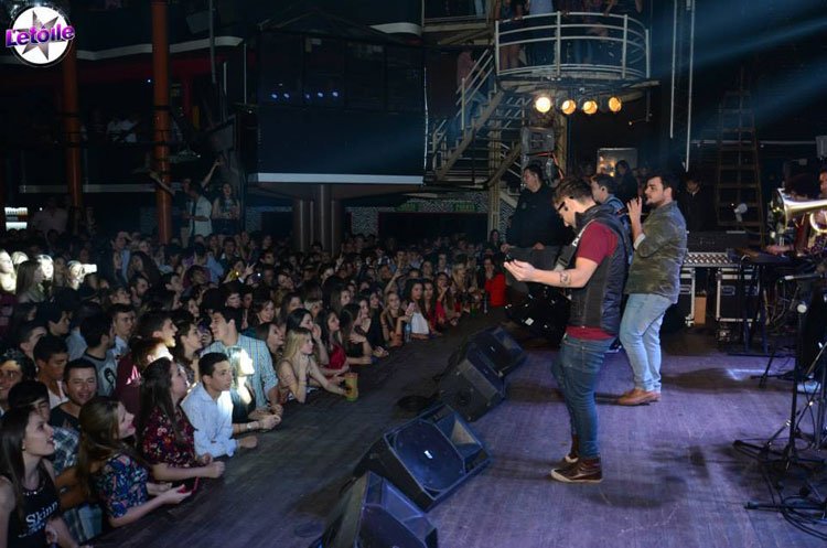 Los Totora en Letoile Disco, Santa Fe