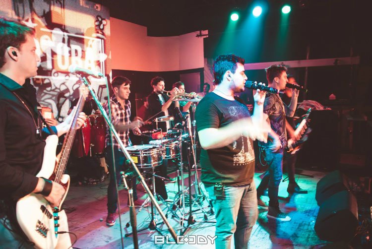 Los Totora en la Fiesta Unlam en Bloody Sound