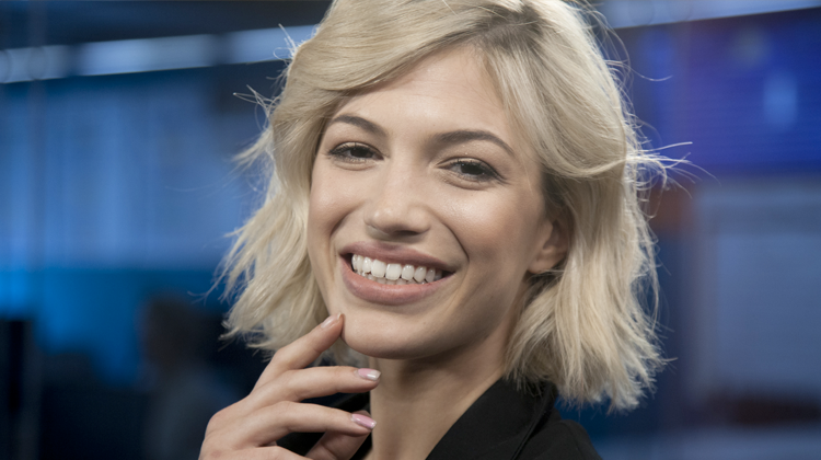 contratar a stefania roitman