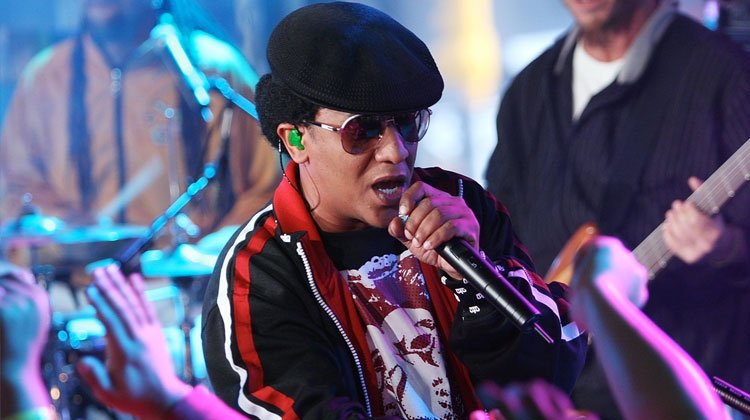Contratar a Tego Calderon