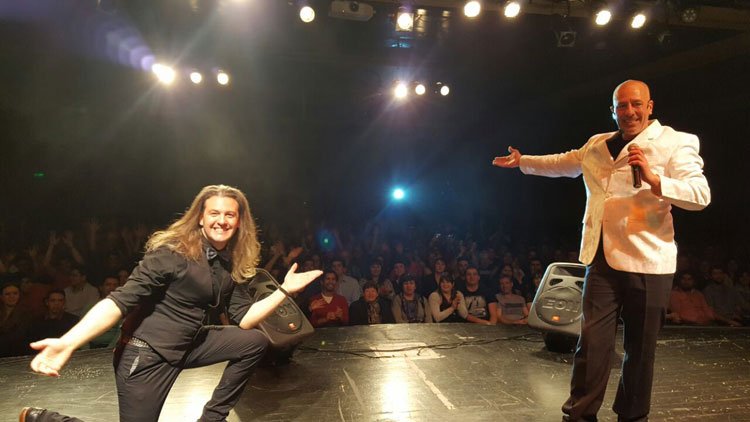 Contratar a Yayo y a Mauricio Jortack